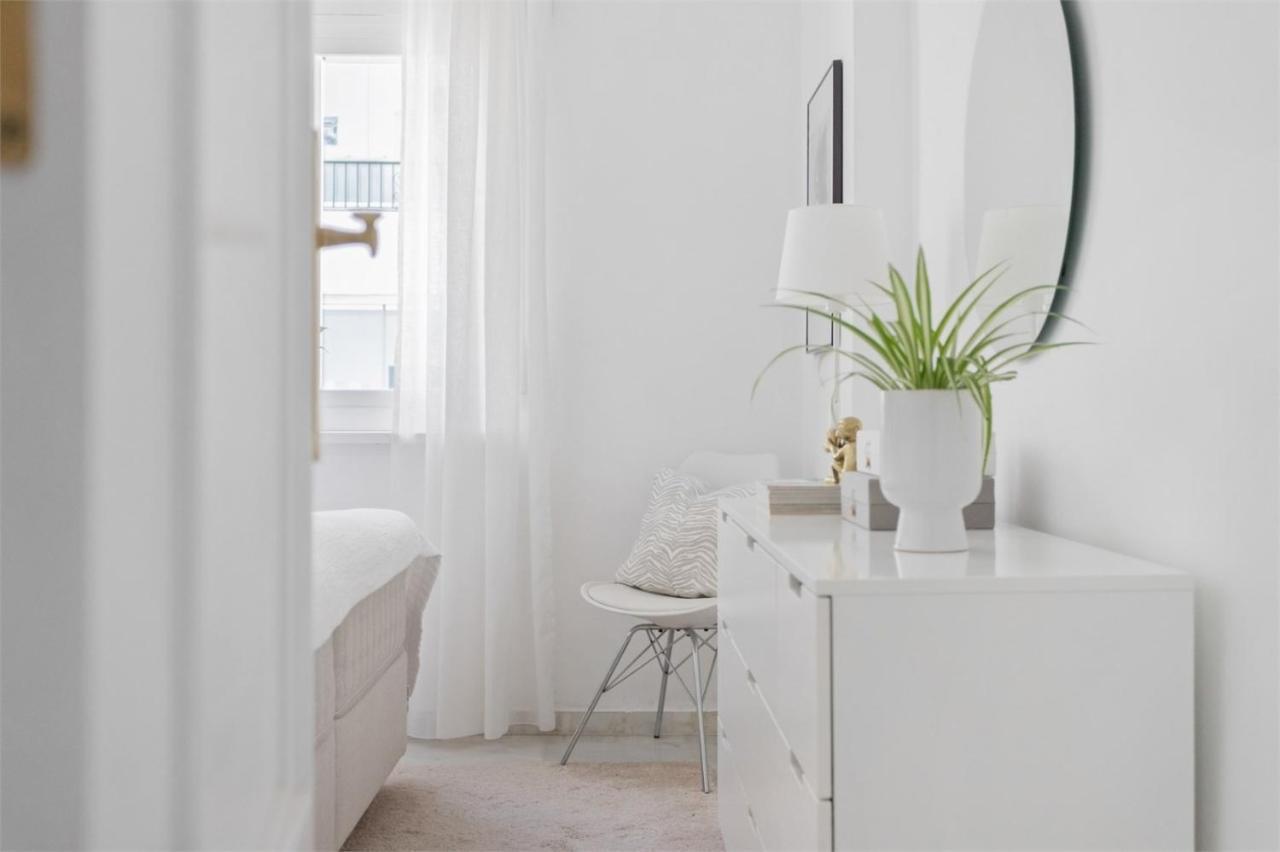 Scandinavian Style Apartment With Amazing Sea Views And South West Facing Sunny Terrace In Miraflores Walking Distance To The Beach! Malaga Ngoại thất bức ảnh