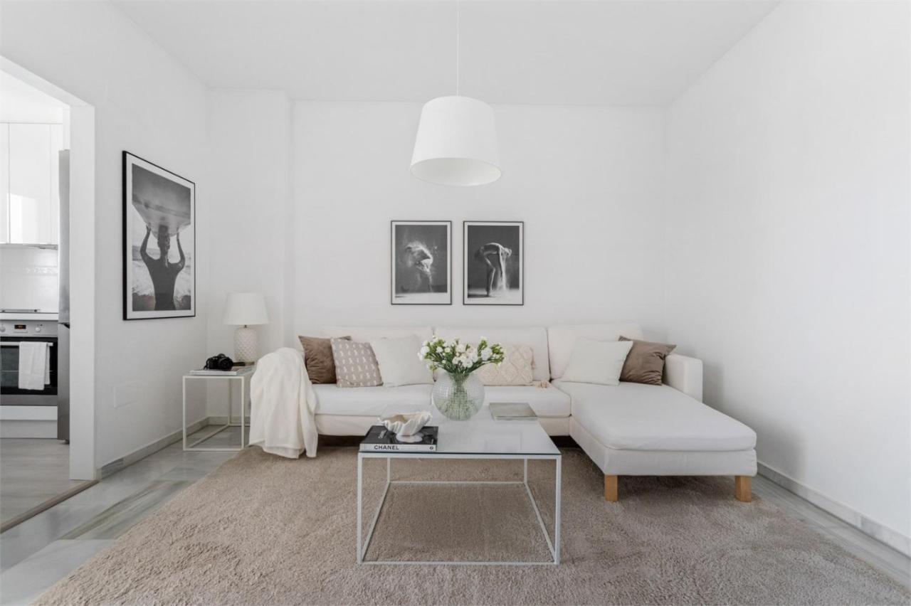Scandinavian Style Apartment With Amazing Sea Views And South West Facing Sunny Terrace In Miraflores Walking Distance To The Beach! Malaga Ngoại thất bức ảnh