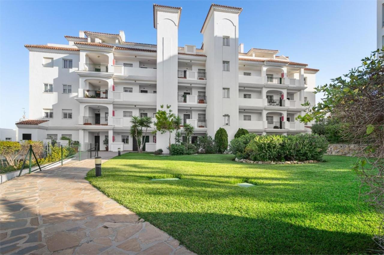 Scandinavian Style Apartment With Amazing Sea Views And South West Facing Sunny Terrace In Miraflores Walking Distance To The Beach! Malaga Ngoại thất bức ảnh